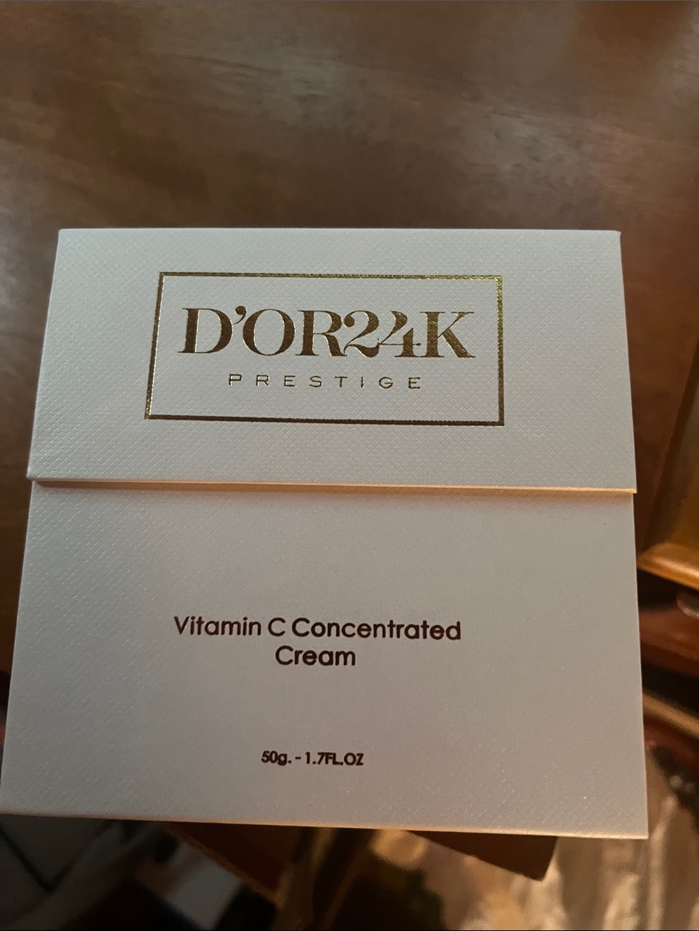 D'OR24K Prestige Vitamin C Concentrated Cream - White & Gold Packaging